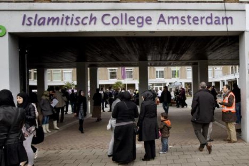 Islamitisch College Amsterdam di Distrik Slotervaart, Amsterdam, Belanda.