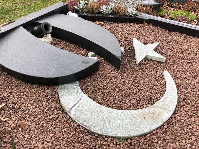 Islamofobia Melonjak, 30 Makam Muslim di Jerman Dirusak