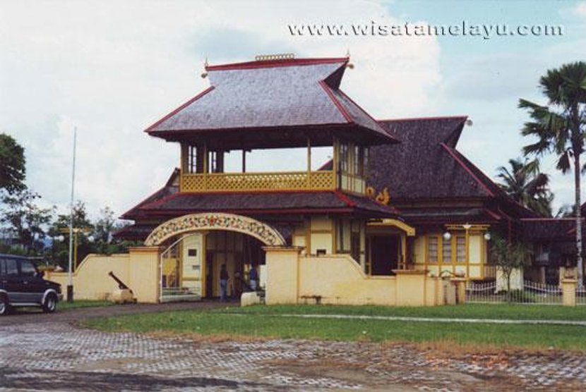 Istana Alwatzikoebillah. 