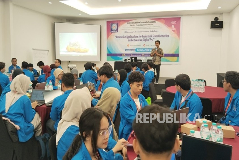 IT Bootcamp yang dilakukan UBSI Kampus Karawang mengajak untuk melangkah lebih dalam ke dunia digital.