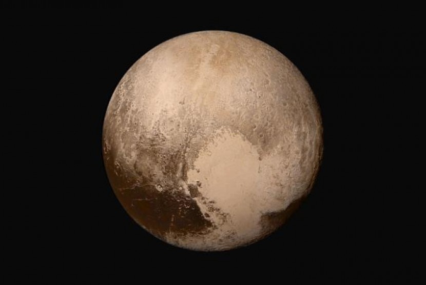 Fitur berbentuk hati di Pluto yang dikenal sebagai Tombaugh Regio.
