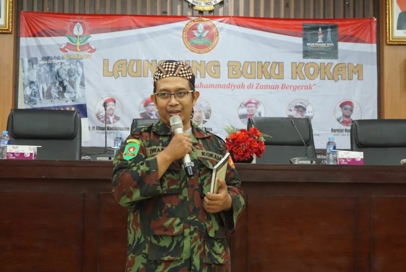 Iwan Setiawan, penulis buku Kokam: Kesatuan Muhammadiyah di Zaman Bergerak.
