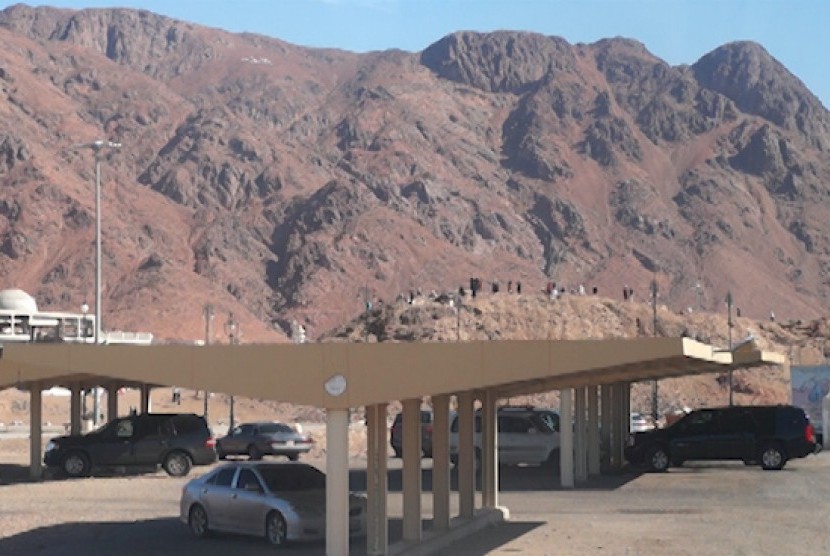 Mengenal Jabal Uhud di Kota Madinah. Foto: Jabal Uhud, Madinah.