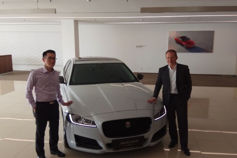 Jaguar Black Jack resmi meluncur. 