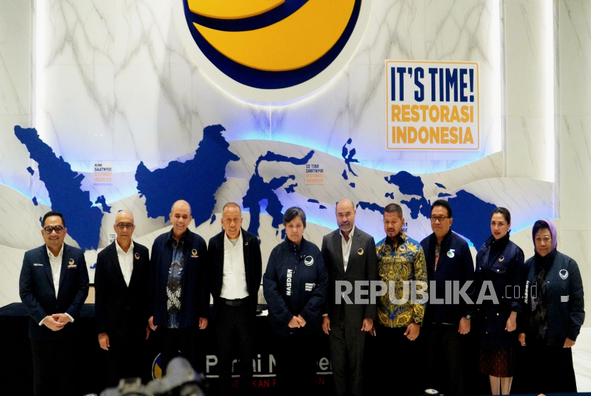 Jajaran DPP Partai Nasdem dalam pembacaan sikap soal putusan MK di Nasdem Tower, Jakarta Pusat pada Senin (30/6/2025). 