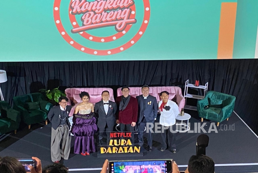 Ernest Prakasa Ubah Gaya Komedi di Film Barunya Lupa Daratan
