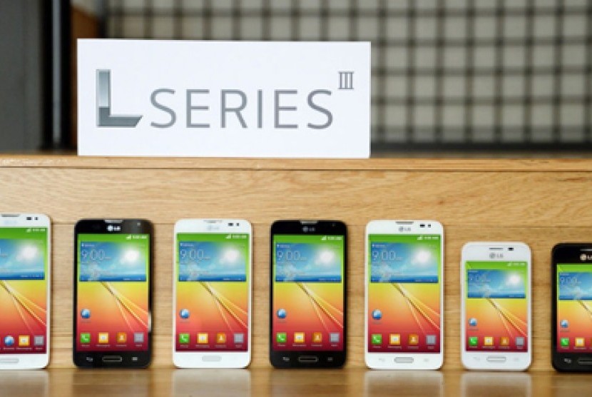 Jajaran ponsel cerdas LG yang masuk dalam keluarga L Series III. 