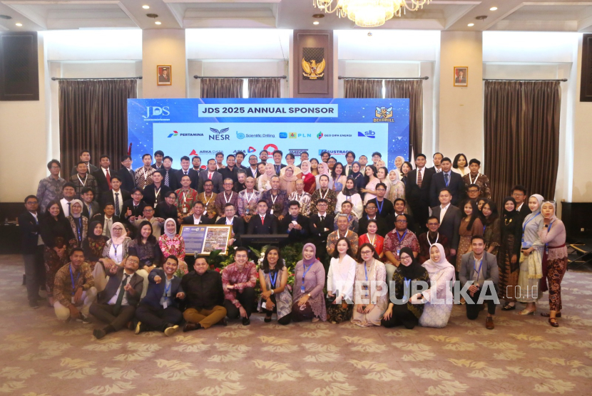 Jakarta Drilling Society (JDS) menggelar wisuda angkatan ke-6 di Hotel Royal Kuningan, Jakarta, Sabtu (15/11/2025).