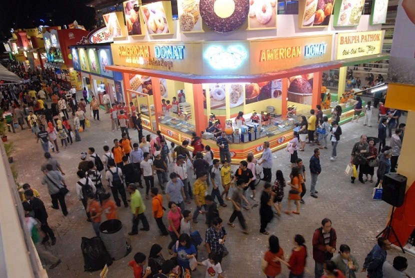 Jakarta Fair in 2012 (file photo)