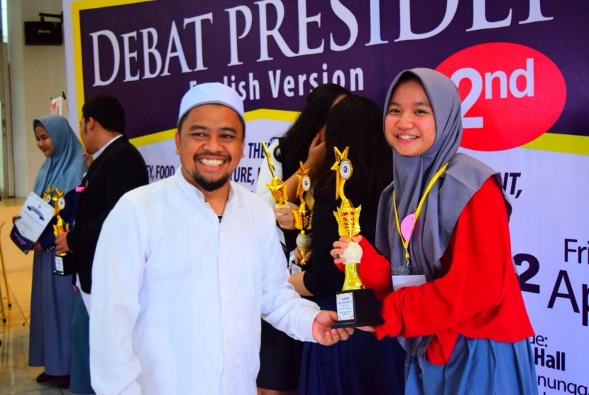 Jakarta Islamic School (JISc)  menyelenggarakan Debat Presiden versi bahasa Inggris yang kedua.