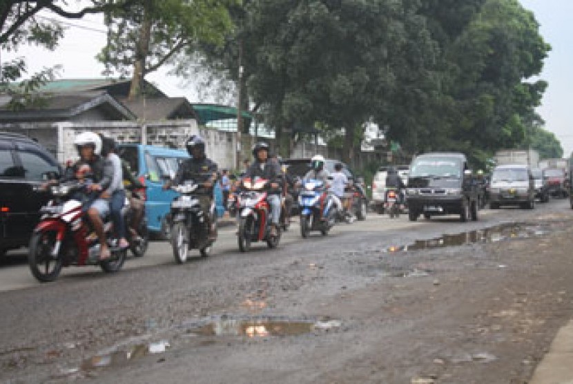 Jalan perbatasan Sukabumi, Jawa Barat