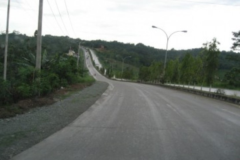 Jalan raya Lintas Timur Sumatra
