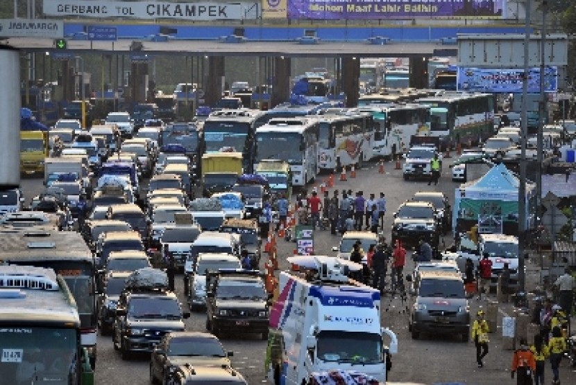 Jalan Tol Cikampek (ilustrasi) 