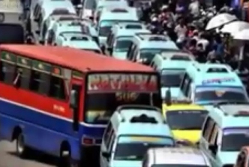 Traffic congestion in Jakarta (file photo)
