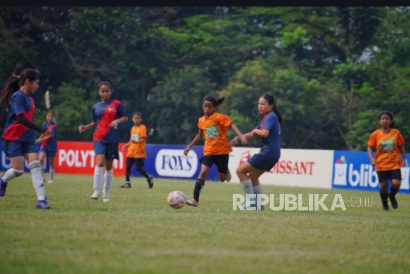 Tampil Gemilang, Dua Sekolah Ini Raih Juara di Milklife Soccer Challenge Tangerang Seri 1