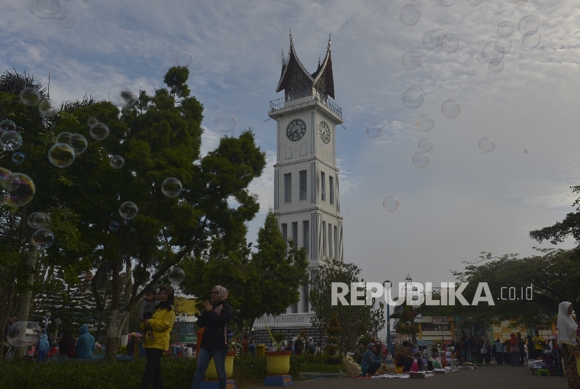 Jam Gadang di Bukittinggi, Sumatera Barat.