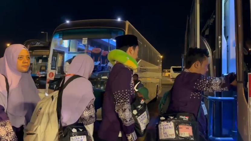 Jamaah haji Indonesia bersiap bergeser ke Makkah