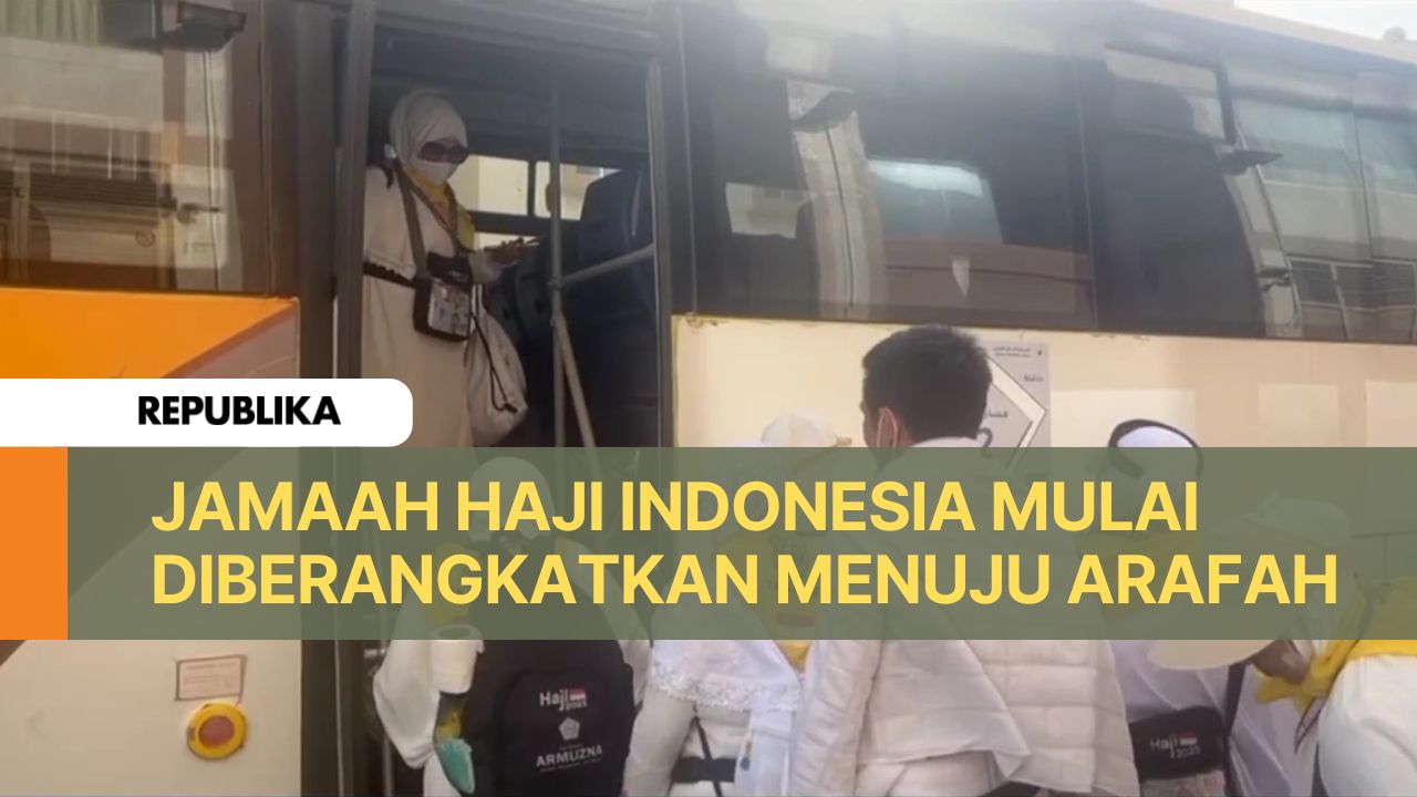 Jamaah haji Indonesia bersiap diberangkatkan menuju Arafah
