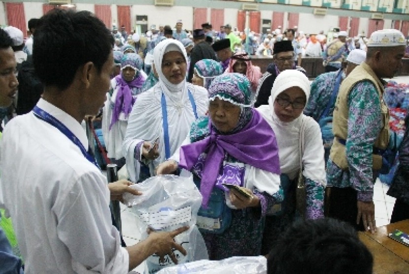 Jamaah haji Indonesia bersiap menuju Tanah Suci Makkah.