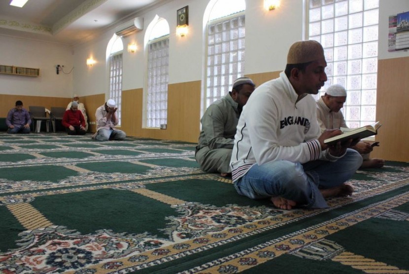 Jamaah Masjid di Melbourne. 