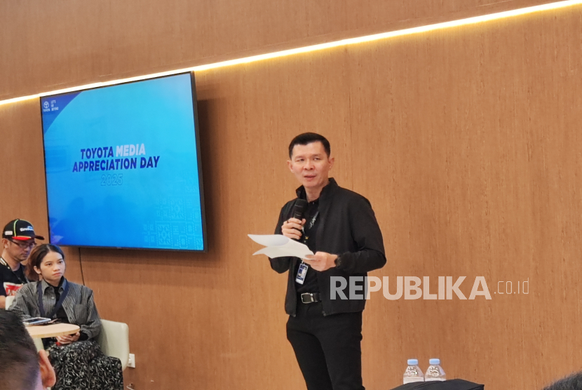 Jap Ernando Demily, Direktur Pemasaran PT Toyota-Astra Motor (TAM). 