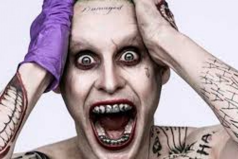 Jared Leto berperan sebagai The Joker dalam Dead Squad