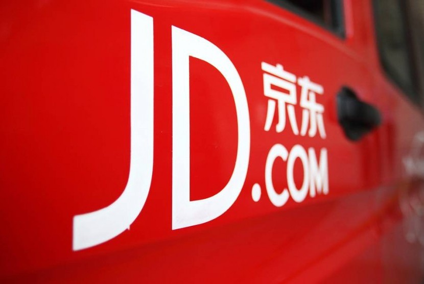 JD.com. JD.com Inc menjadi platform online pertama yang menerima mata uang yuan digital.