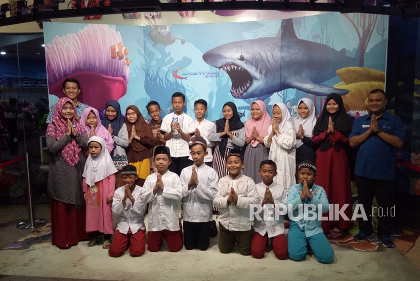  Jelang pergantian tahun, Ancol gelar doa bersama anak yatim di  Masjid Baiturrahman Jaya Ancol , Senin (31/12)