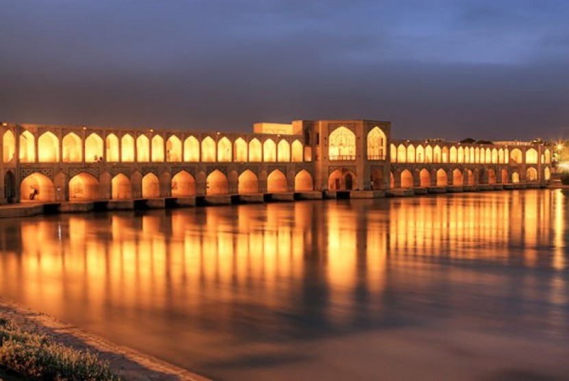 Jembatan di Ifsahan, Iran.