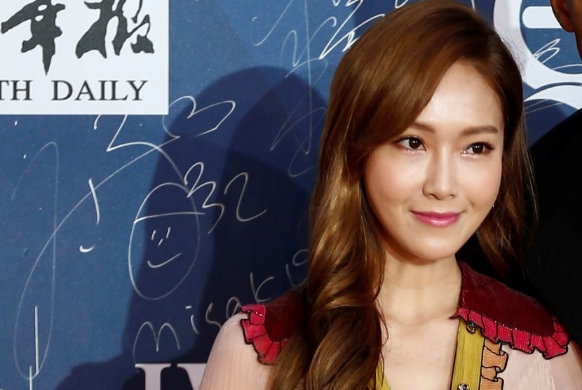 Mantan personel Girls Generation, Jessica Jung, merupakan pendiri perusahaan mode Blanc & Eclare.