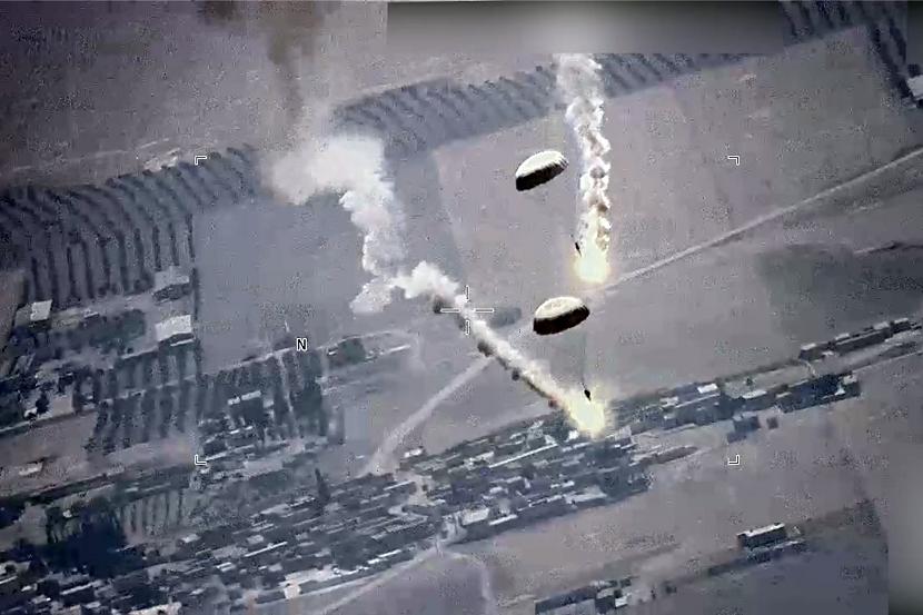 Jet militer Rusia melecehkan drone MQ-9 Reaper milik Amerika Serikat di langit Suriah.