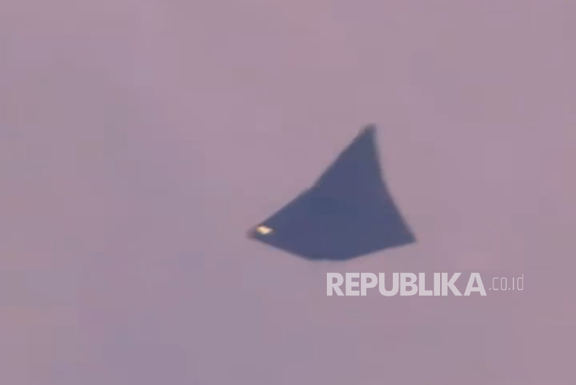 Ini Kehebatan Jet Tempur Generasi Keenam China, Mirip UFO Sulit Dideteksi Radar