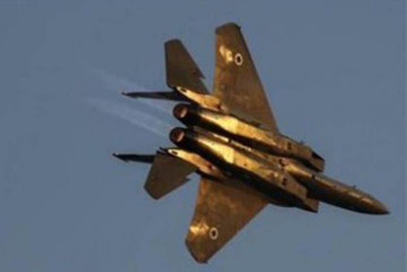 Jet tempur Israel melancarkan empat serangan udara ke Jalur Gaza 