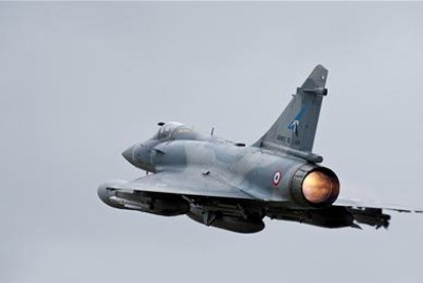 Jet tempur Mirage 2000. Ilustrasi.