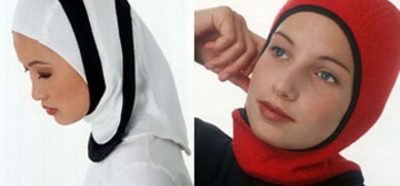 Jilbab rancangan Cindy van den Bremen