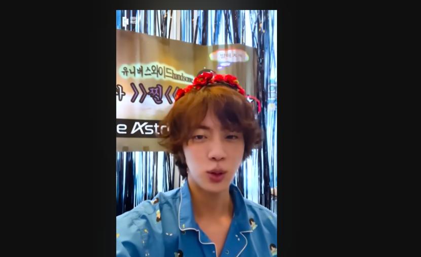 Jin BTS menyapa penggemar lewat video yang diunggah di Youtube BangtanTV.