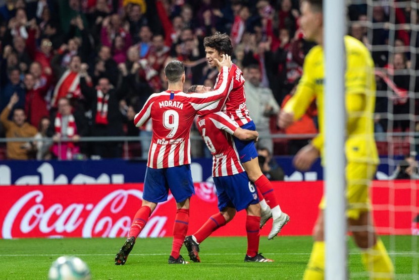 Joao Felix dan Alvaro Morata merayakan gol ke gawang Villarreal.
