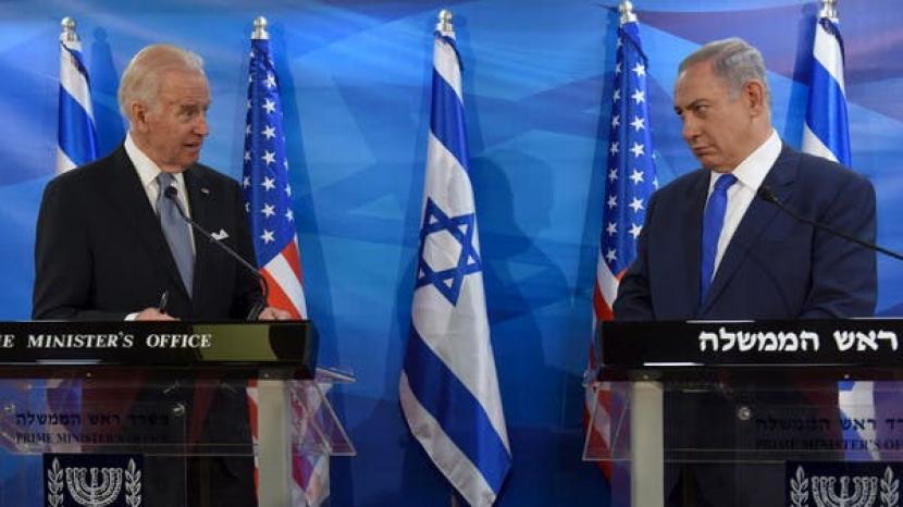 Joe Biden dan Benjamin Netanyahu pada tahun 2016.