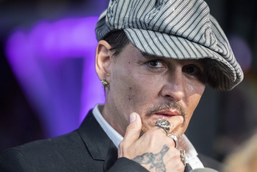 Johnny Depp termasuk salah satu selebritas yang menunjukkan sikapnya terhadap rasisme terkait kematian George Floyd yang memicu aksi protes global.