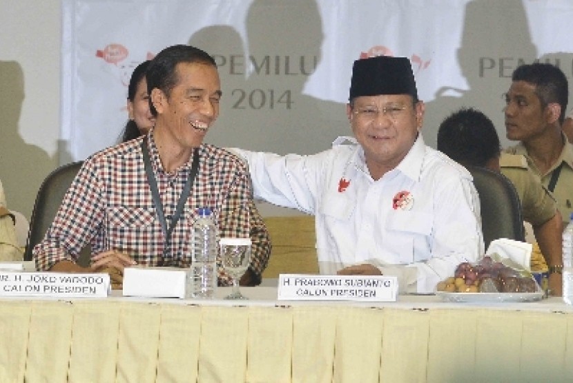 Joko Widodo (Jokowi) bersama Prabowo Subianto