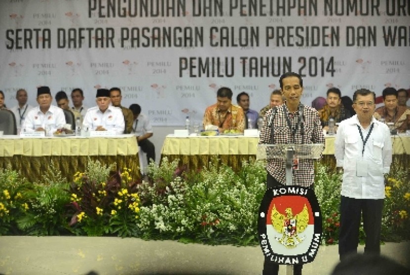 Joko Widodo (Jokowi) dan Jusuf Kalla (JK)