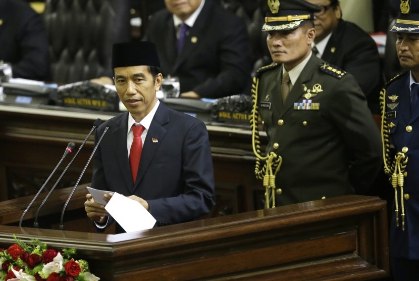 Joko Widodo (Jokowi)  delivers his first state of nation address before Indonesian parliament in Jakarta on Monday, Oct 20, 2014. 