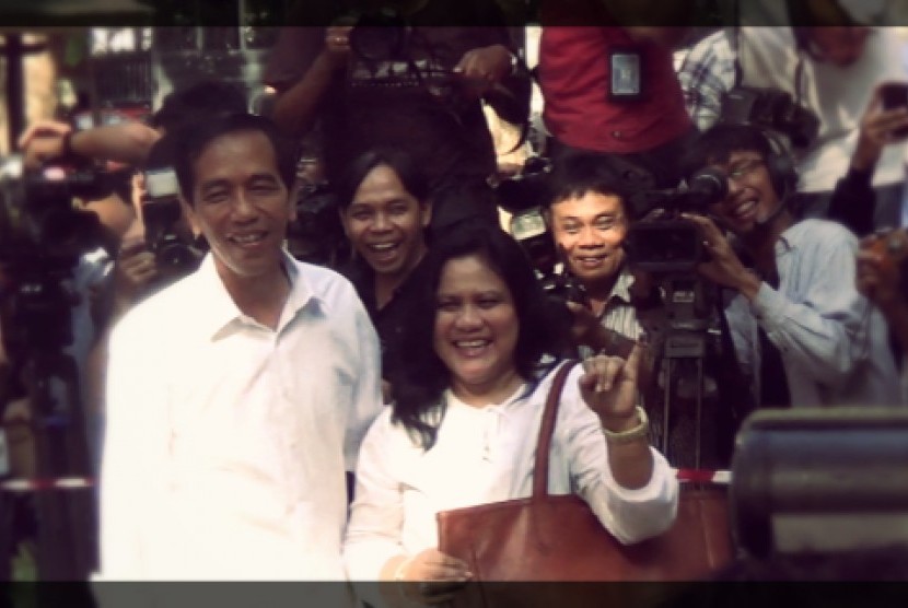 Jokowi dan istri di TPS 027, Menteng, Jakarta