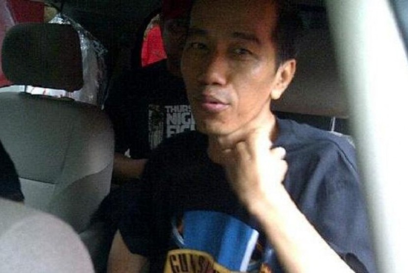 Jokowi sebelum menonton konser GnR.