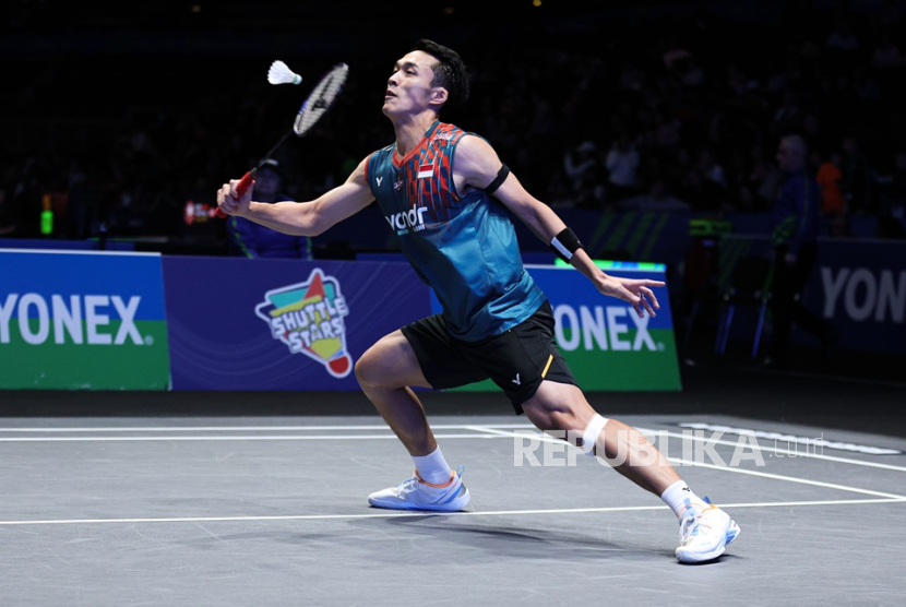 Jonatan Christie beraksi di All England 2025/