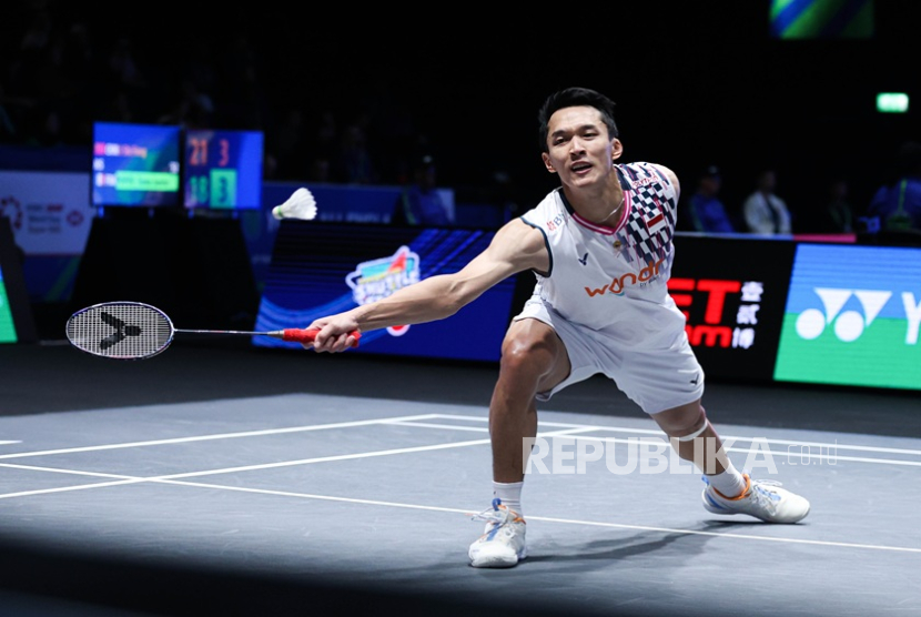 Jonatan Christie saat berlaga di All England 2025.