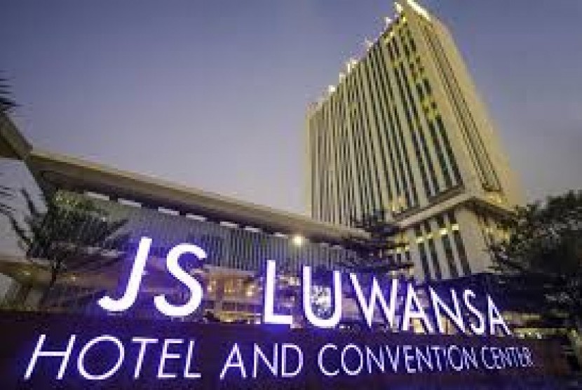 JS Luwansa Hotel and Convention Center.