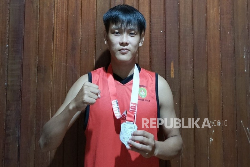 Julius Thedi Putra, mahasiswa Program Studi Sistem Informasi Universitas Bina Sarana Informatika (UBSI) kampus Pontianak