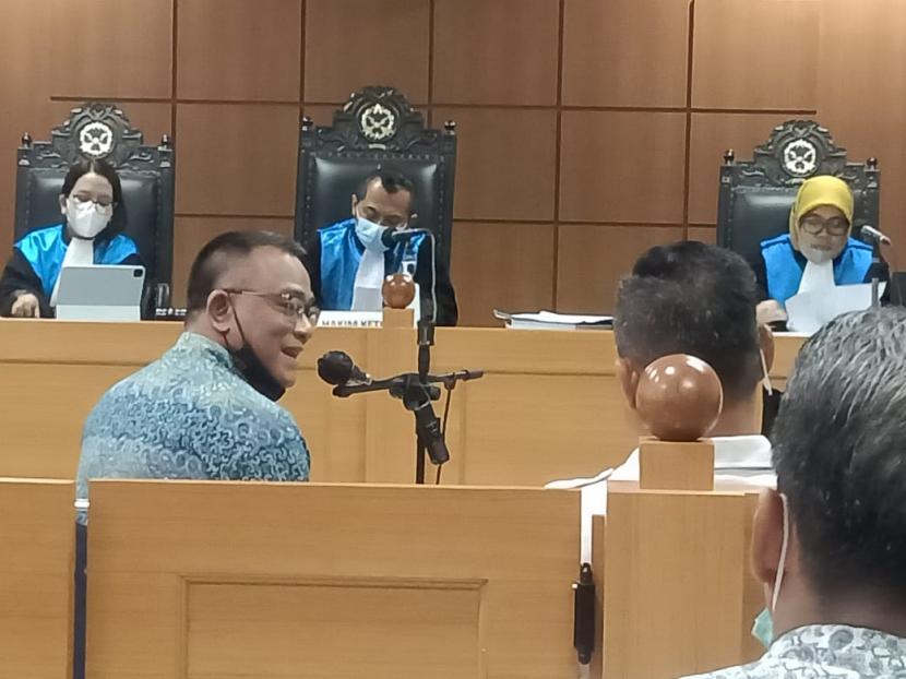 Jumhur Hidayat menjadi saksi di depan majelis hakim PTUN Jakarta Timur (8/6/2022).