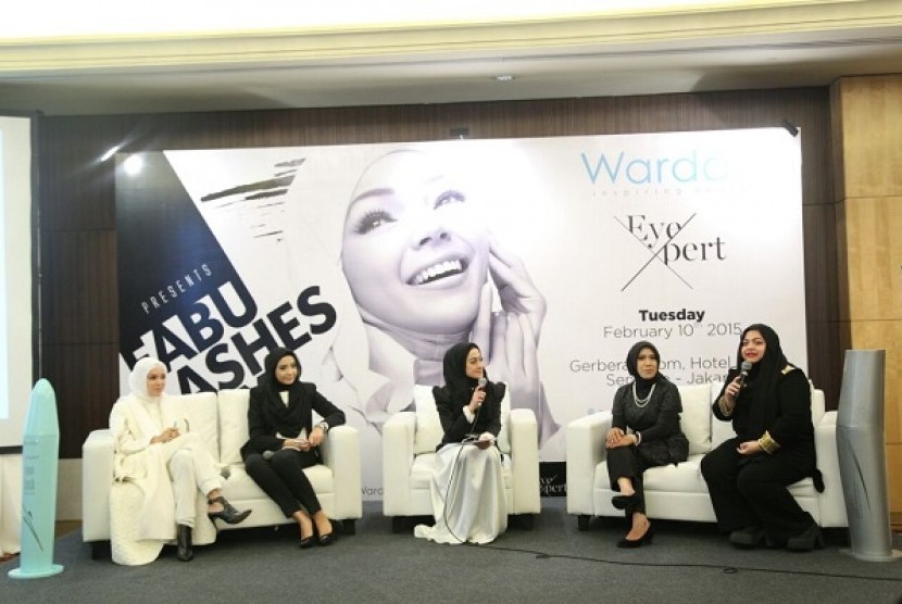 Jumpa pers peluncuran Wardah Kosmetik di Hotel Mulia Senayan, Selasa (10/2)